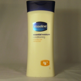 Vaseline essential moisture